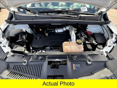 Used 2021 Chevrolet Trax LT image 9