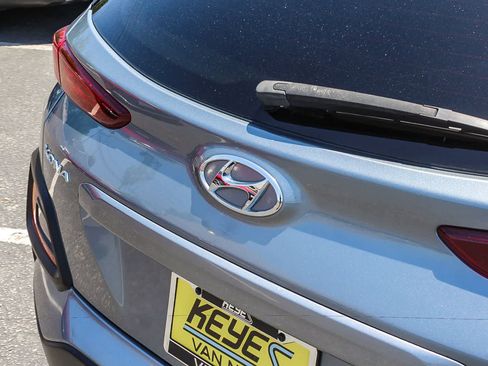 Certified 2021 Hyundai Kona SEL FWD image 9
