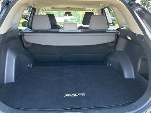 Used 2023 Toyota RAV4 XLE w/ Convenience Package AWD/4WD image 13