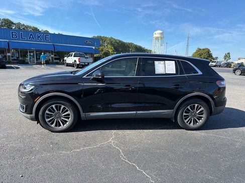 Used 2020 Lincoln Nautilus FWD w/ Equipment Group 101A image 8