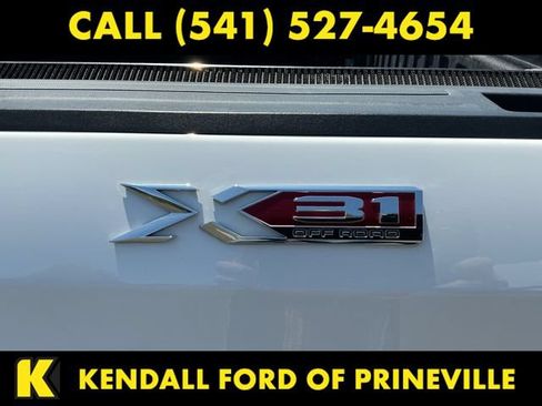 Used 2021 GMC Sierra 1500 4x4 Crew Cab w/ Sierra Value Package image 29