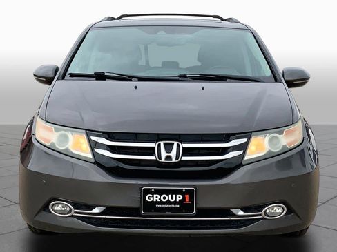 Used 2014 Honda Odyssey Touring Elite image 3