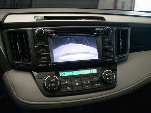 Used 2016 Toyota RAV4 XLE image 33