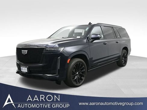 Used 2023 Cadillac Escalade ESV Sport Platinum w/ LPO, ONYX Package image 1