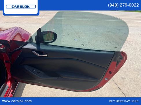 Used 2023 MAZDA MX-5 Miata Sport image 34