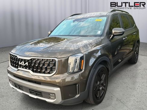 Used 2023 Kia Telluride SX X-Line AWD/4WD image 2