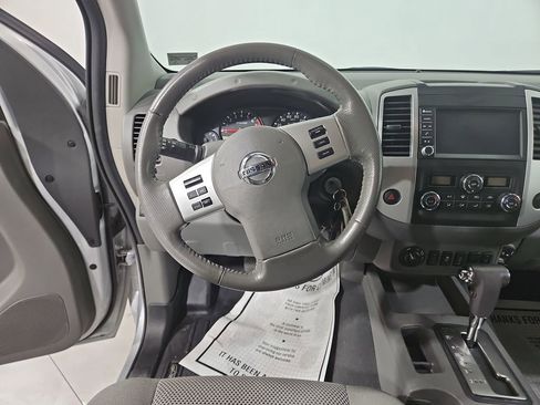 Used 2019 Nissan Frontier SV w/ Value Truck Package image 14