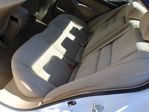 Used 2006 Honda Civic EX image 25