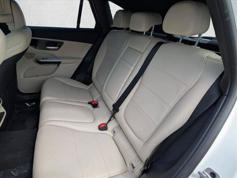 Certified 2023 Mercedes-Benz GLC 300 image 21