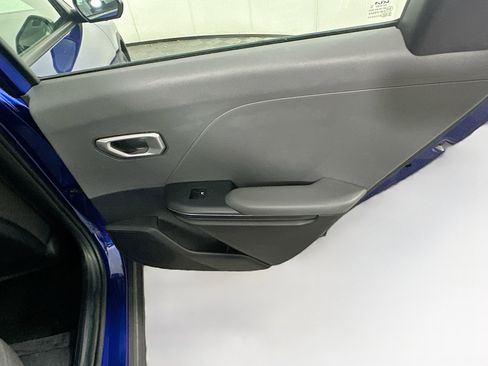 Used 2025 Kia K4 LXS image 28