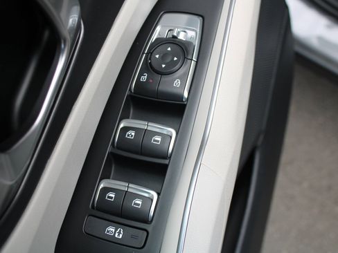 New 2026 Kia Sorento S image 20