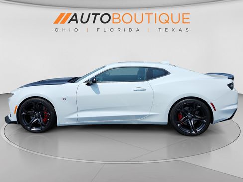Used 2024 Chevrolet Camaro SS RWD image 2