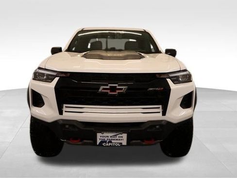 New 2026 Chevrolet Colorado ZR2 image 6