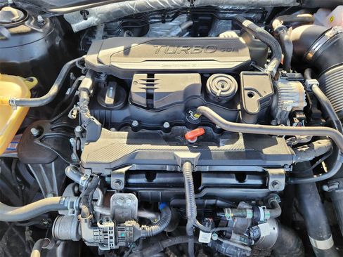 Used 2023 Kia K5 GT-Line image 29