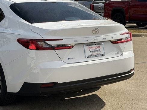 New 2026 Toyota Camry LE image 6