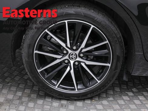 Used 2024 Toyota Camry SE image 29