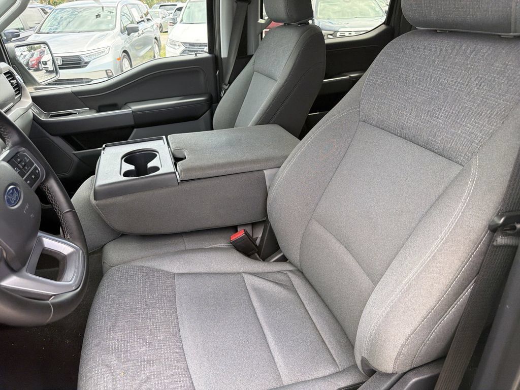 Used 2025 Ford F150 XLT w/ Equipment Group 301A Standard AWD/4WD image 19