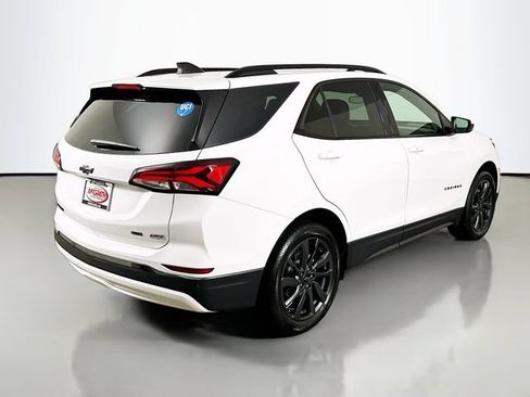 Used 2022 Chevrolet Equinox RS AWD/4WD image 19