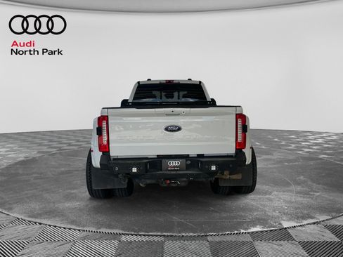 Used 2023 Ford F350 Lariat w/ Tow Technology Package AWD/4WD image 4