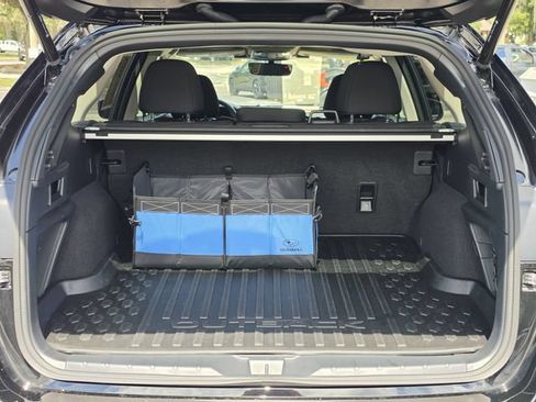 Used 2025 Subaru Outback Premium w/ Popular Package #1A AWD/4WD image 12