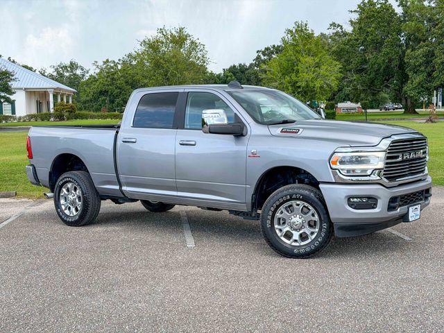 Used 2024 RAM 2500 Laramie w/ Safety Group AWD/4WD image 1