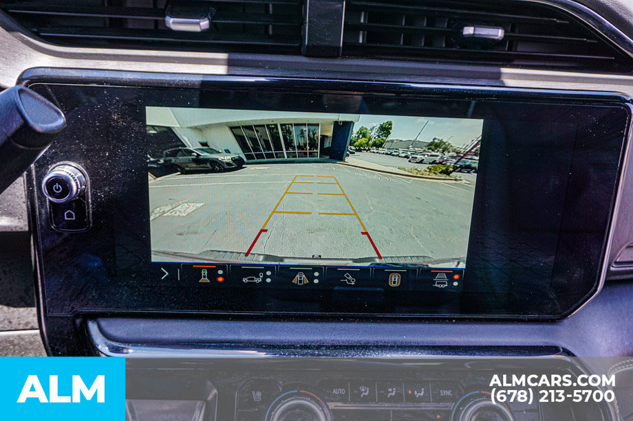 Used 2024 GMC Sierra 2500 AT4X AWD/4WD image 36