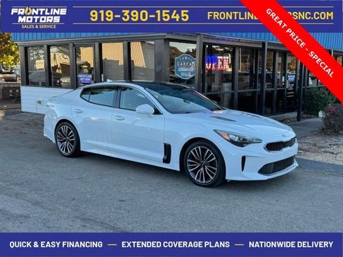 Used 2018 Kia Stinger Premium image 1