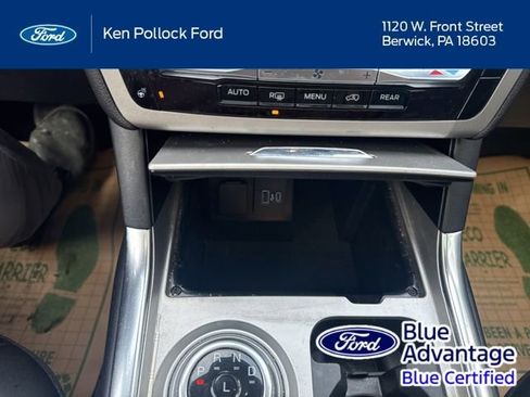 Certified 2022 Ford Explorer XLT w/ Equipment Group 202A image 22