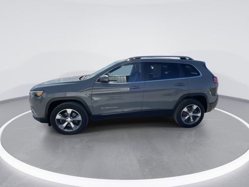 Used 2019 Jeep Cherokee Limited image 10