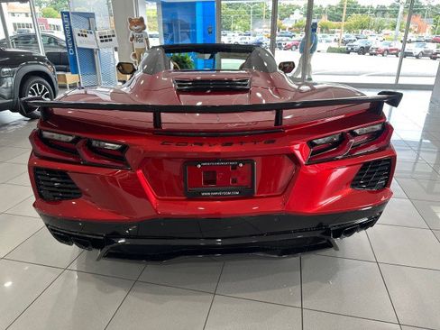 New 2026 Chevrolet Corvette Stingray Premium Conv w/ Z51 Performance Package image 4