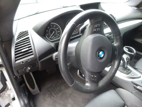 Used 2011 BMW 135i Coupe image 20