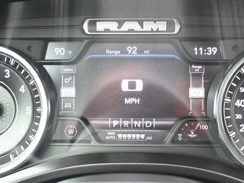 Used 2023 RAM 1500 Lone Star AWD/4WD image 16