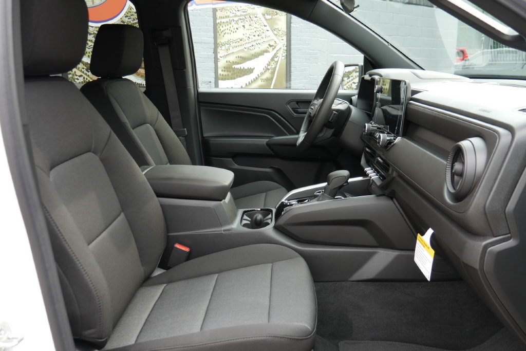New 2026 Chevrolet Colorado Trail Boss AWD/4WD image 11