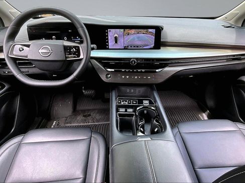 Used 2025 Nissan Murano SL AWD/4WD image 16