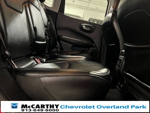 Used 2019 Jeep Compass Limited image 28