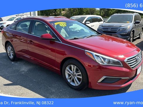 Used 2016 Hyundai Sonata SE FWD image 3