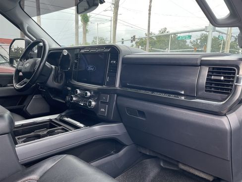 Used 2024 Ford F350 Lariat w/ FX4 Off-Road Package AWD/4WD image 15