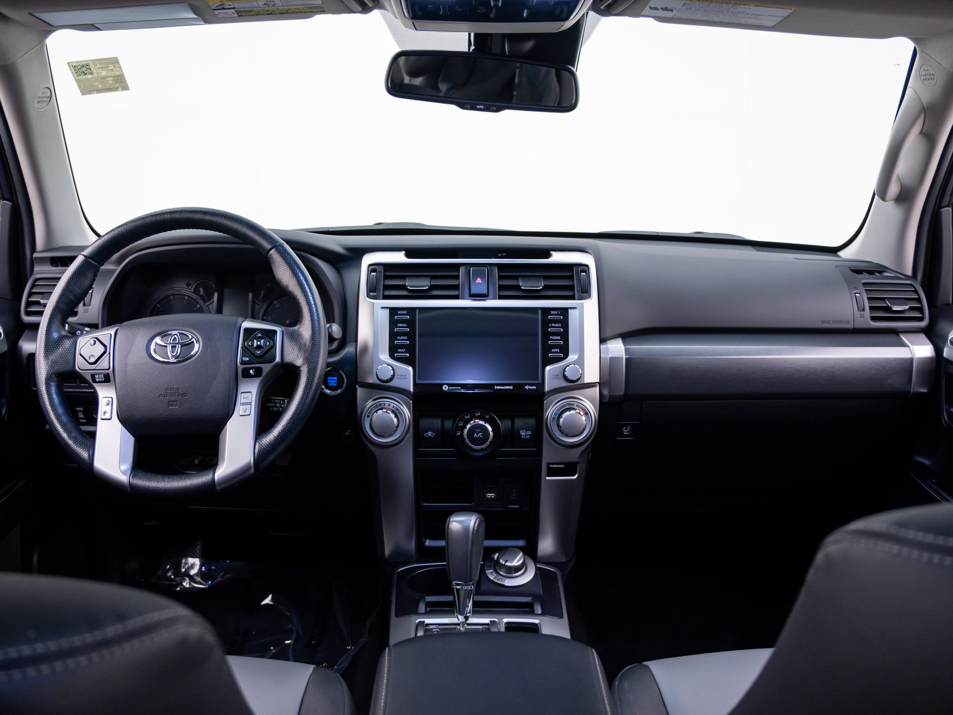 Used 2023 Toyota 4Runner SR5 Premium w/ Moonroof Package AWD/4WD image 11
