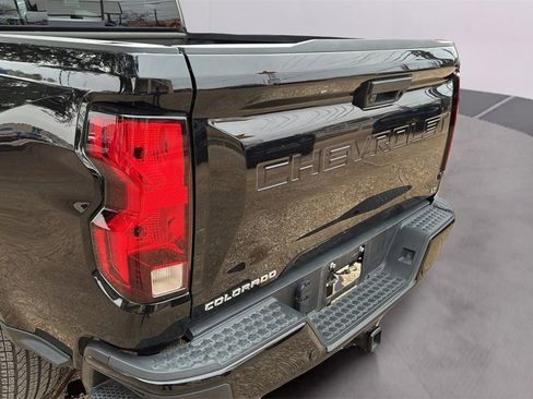 Used 2024 Chevrolet Colorado LT w/ LT Convenience Package II image 41