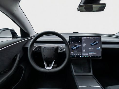 Used 2024 Tesla Model 3 Standard Range RWD image 7