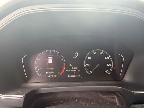 Used 2024 Honda Pilot TrailSport image 23