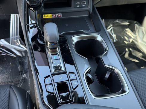 New 2026 Lexus NX 450h+ F Sport image 24