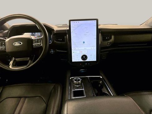 Used 2022 Ford Expedition Limited RWD image 13