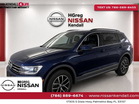 Used 2021 Volkswagen Tiguan SE w/ Panoramic Sunroof Package FWD image 1