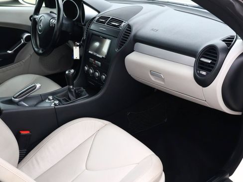 Used 2008 Mercedes-Benz SLK 280 image 15