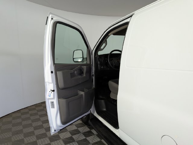 Used 2025 Chevrolet Express 2500 w/ Driver Convenience Package RWD image 12