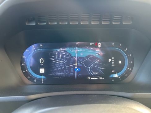 Used 2025 Volvo XC90 B6 Plus image 20