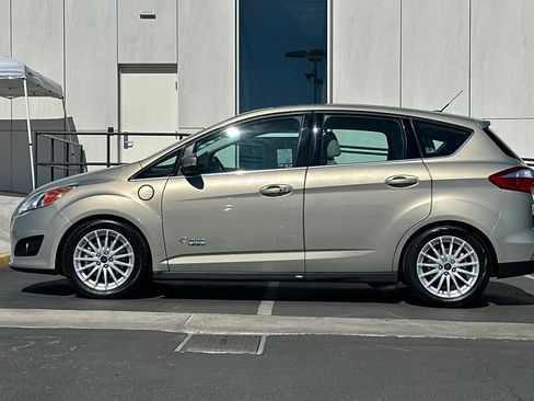 Used 2016 Ford C-MAX Energi SEL image 6