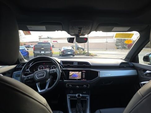 Used 2021 Audi Q3 2.0T Premium w/ Convenience Package image 15