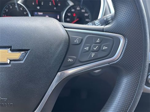 Used 2022 Chevrolet Equinox LS w/ LS Convenience Package image 19